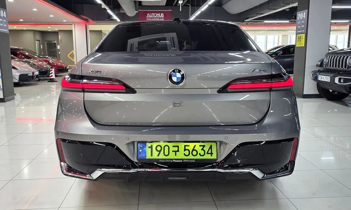 BMW 7-Series 2025 из KR, фото 9