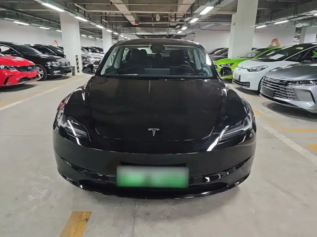 Tesla Model 3 — фото 5