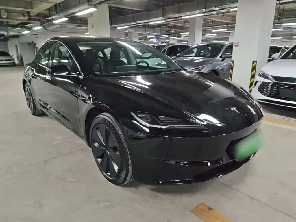 Tesla Model 3 — фото 10