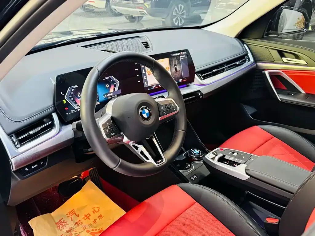 BMW X1 — фото 10