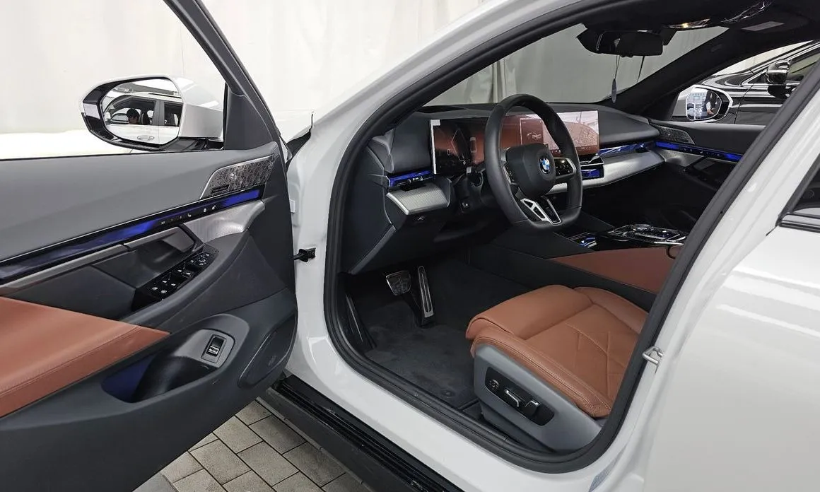 BMW 5-Series 2026 из KR, фото 8