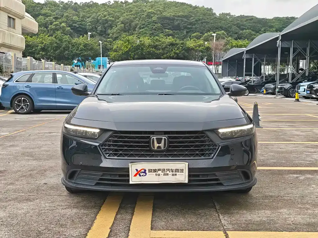 Honda Accord — фото 7