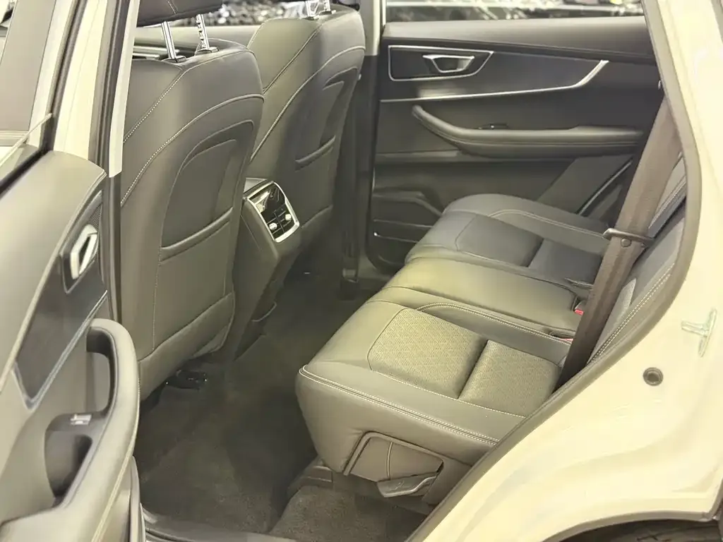 Chery Tiggo 8 2023 из CN, фото 8