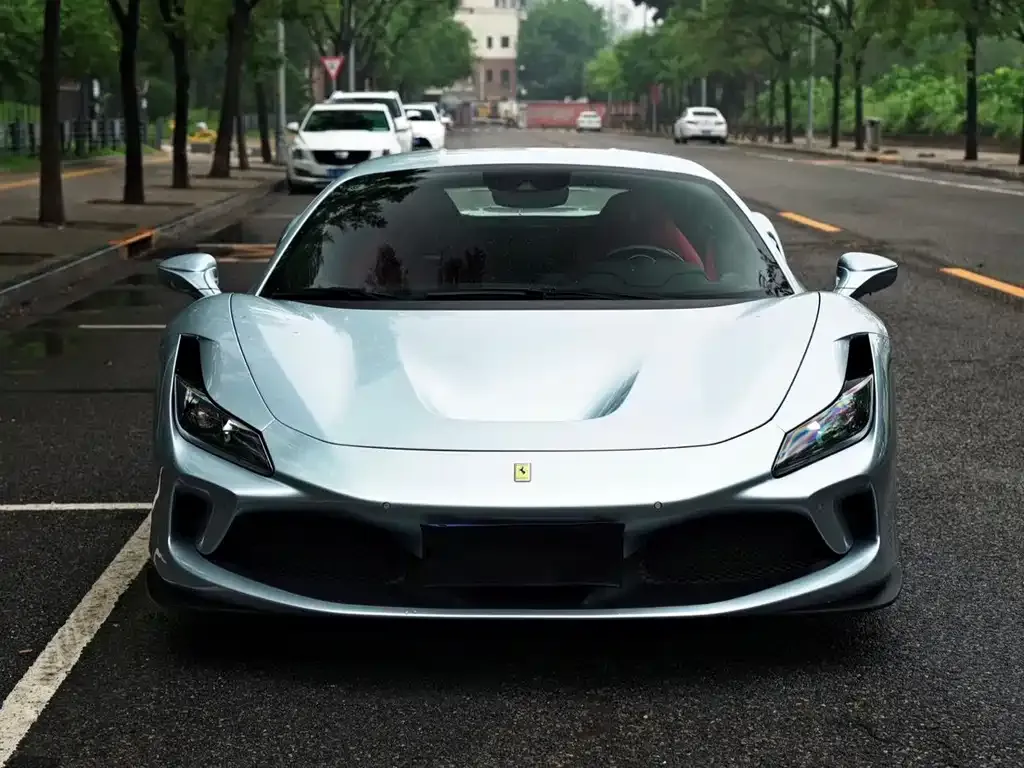 Ferrari F8 — фото 5