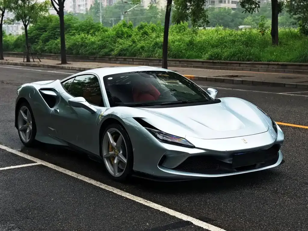 Ferrari F8 — фото 9