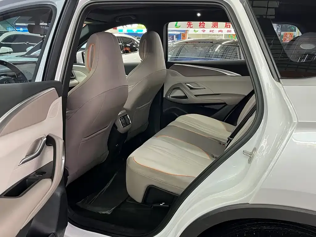 BYD Pro New Energy — фото 3