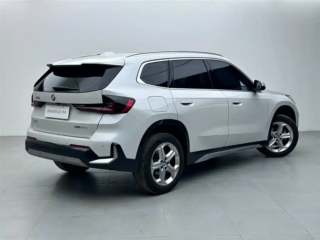 BMW X1 — фото 4