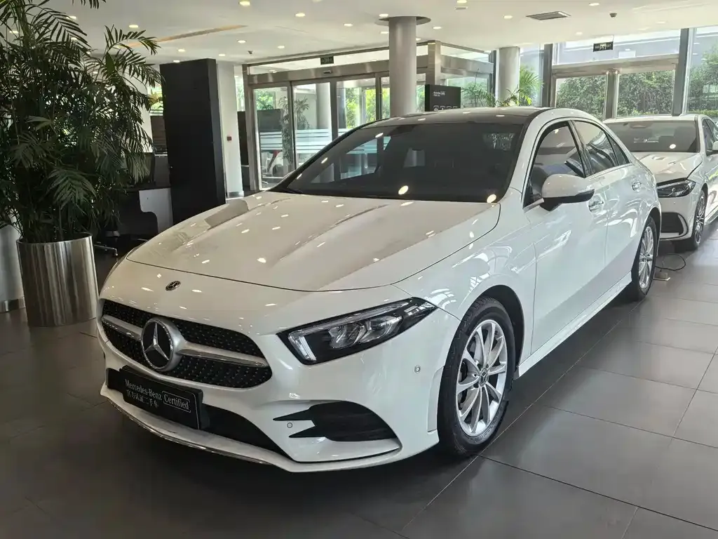 Mercedes-Benz A-Class — фото 1