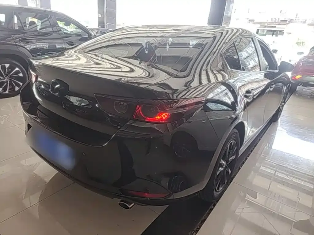 Mazda 3 Axela 2024 из CN, фото 7