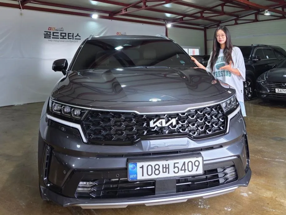 Kia Sorento — фото 1