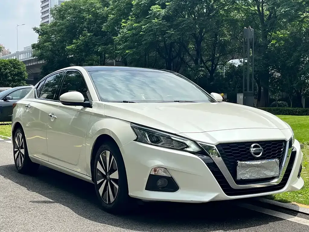Nissan Teana — фото 7