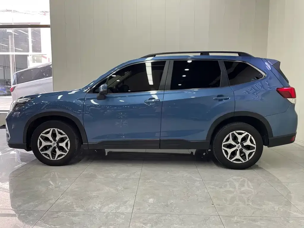Subaru Forester 2021 из CN, фото 6