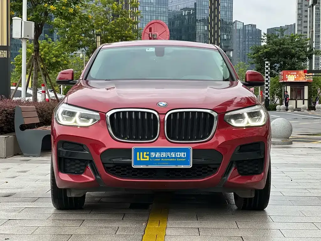 BMW X4 — фото 8