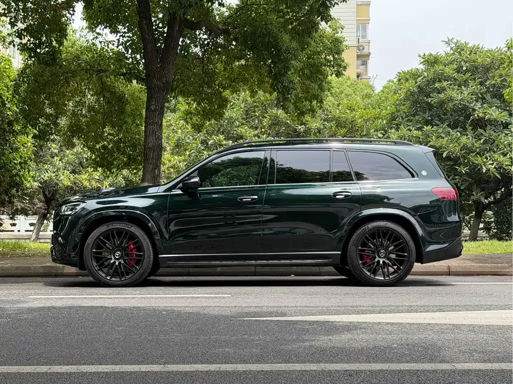 Mercedes-Benz GLS AMG — фото 8