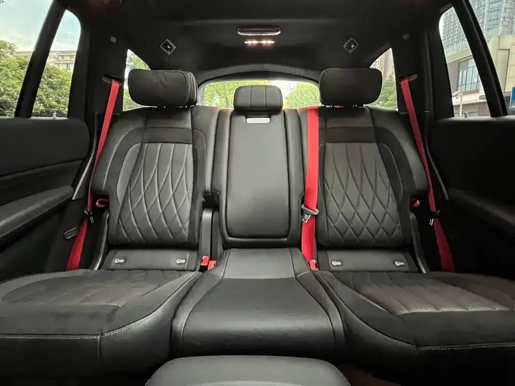Mercedes-Benz GLS AMG — фото 10
