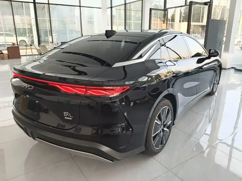 BYD Han L 2026 из CN, фото 5