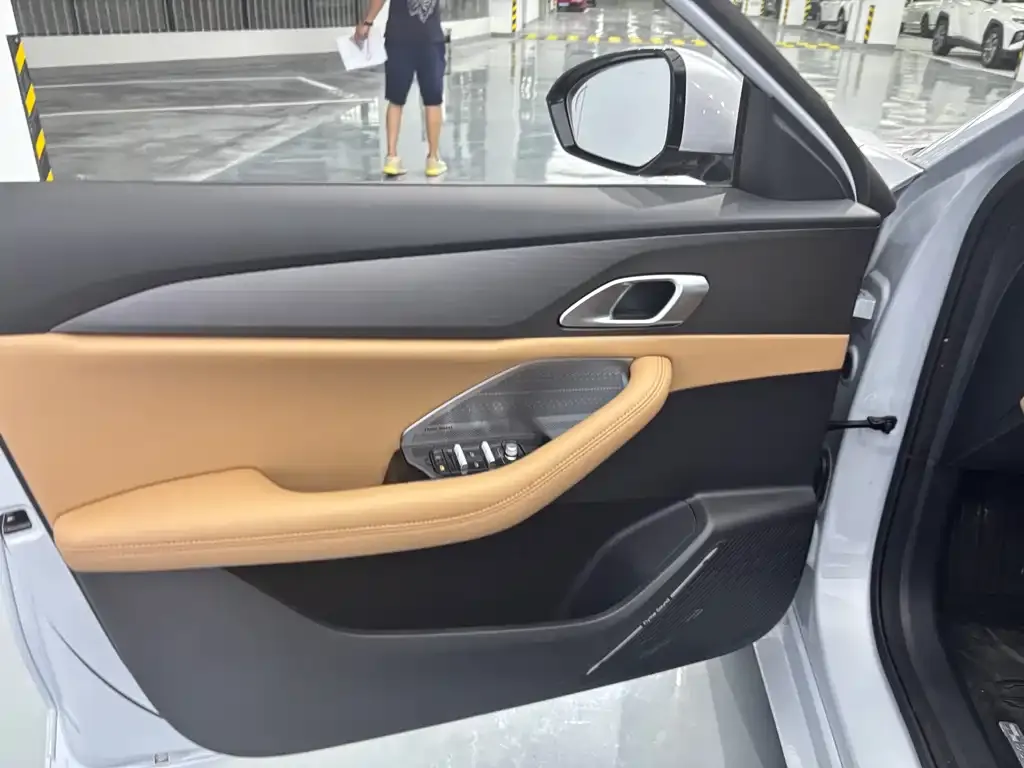 Geely 银河A7 EM 2026 из CN, фото 5