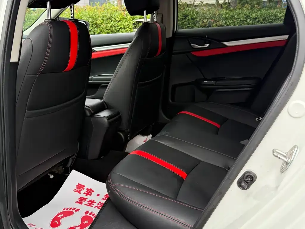 Honda Civic — фото 5