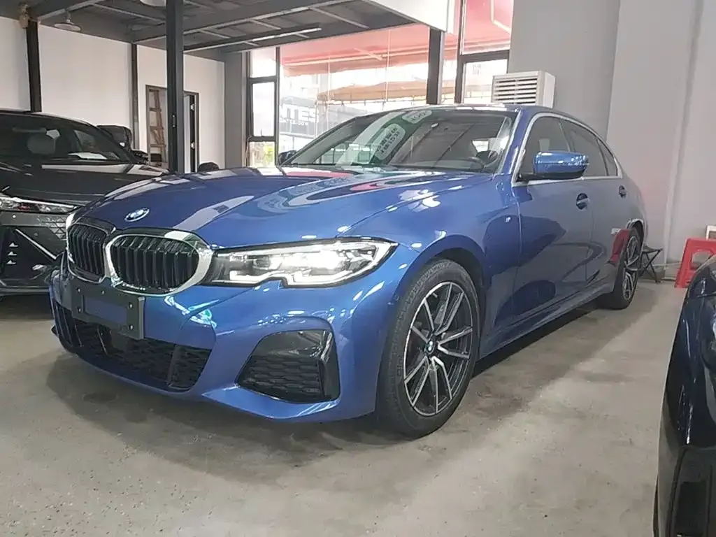 BMW 3 Series — фото 1