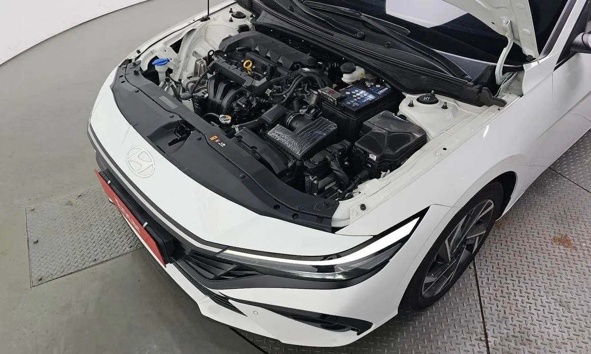 Hyundai AVANTE — фото 10