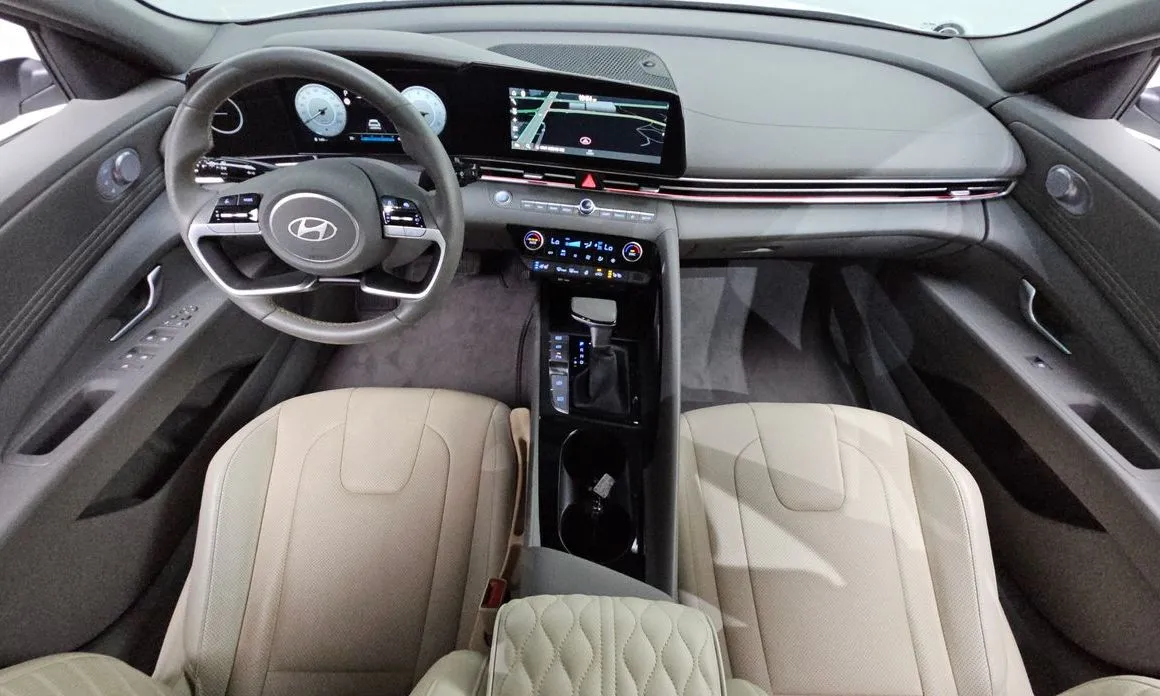 Hyundai AVANTE — фото 9