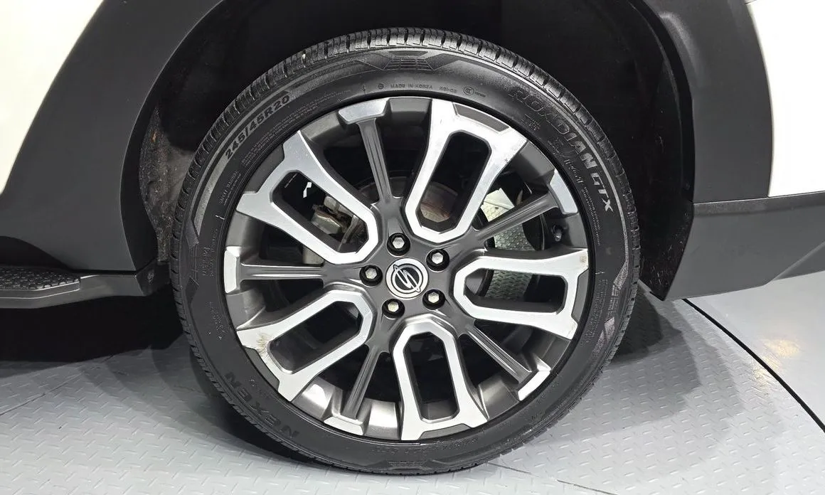 KG Mobility (Ssangyong) Torres — фото 10