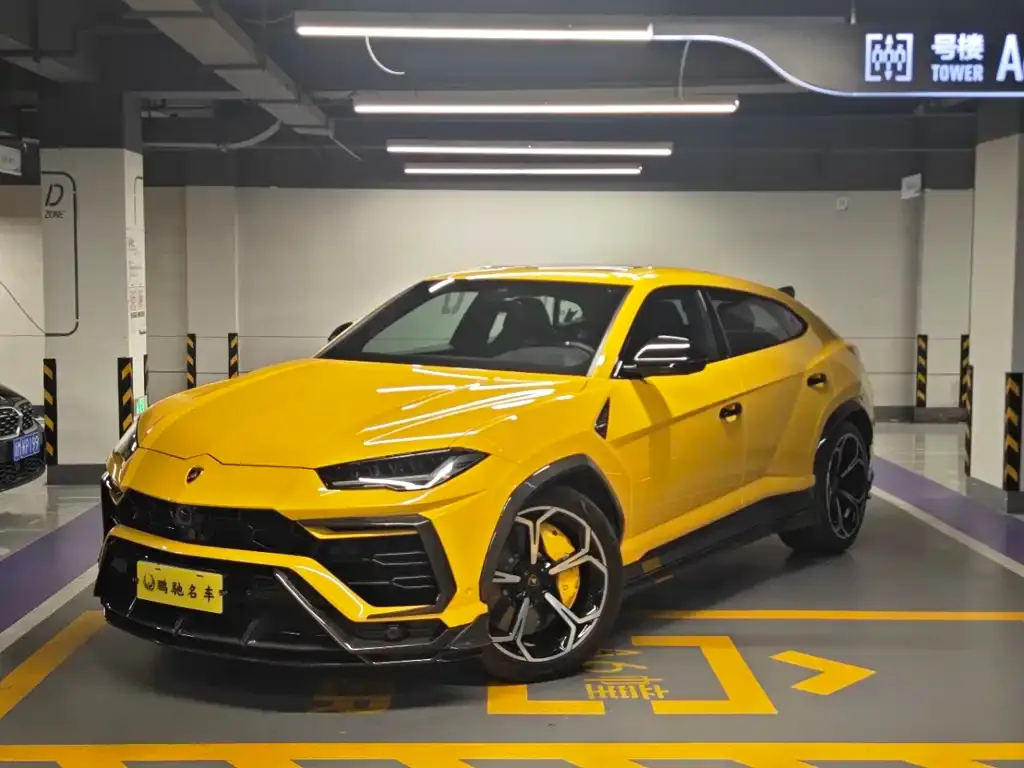Lamborghini Urus — фото 6