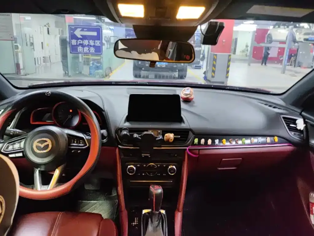Mazda CX-4 — фото 3