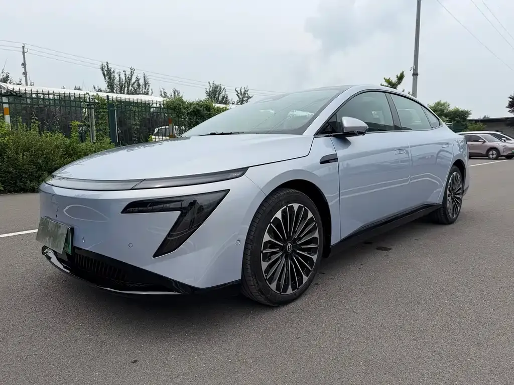 Nissan N7