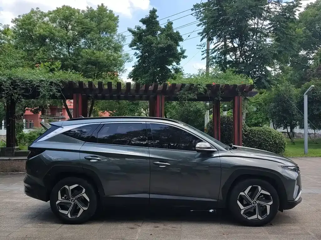 Hyundai Tucson — фото 9