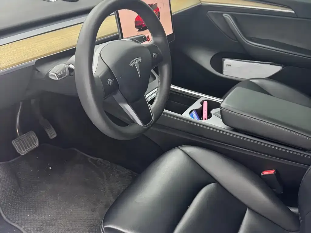 Tesla Model Y 2022 из CN, фото 3