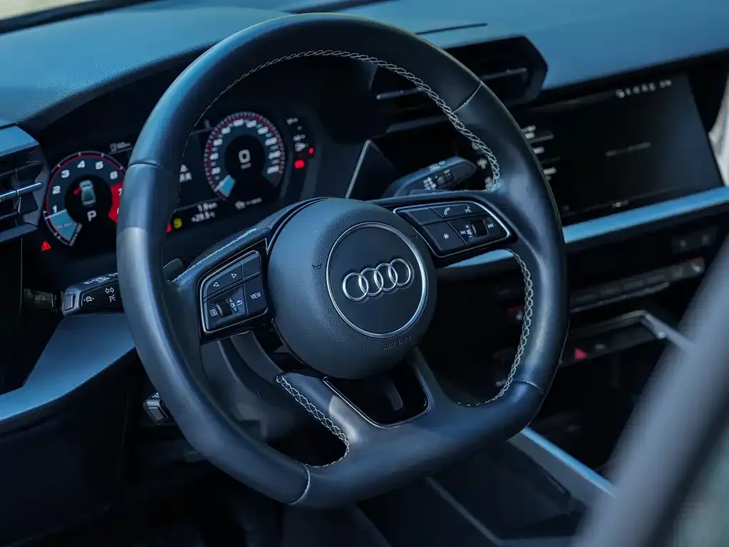 Audi A3 — фото 8