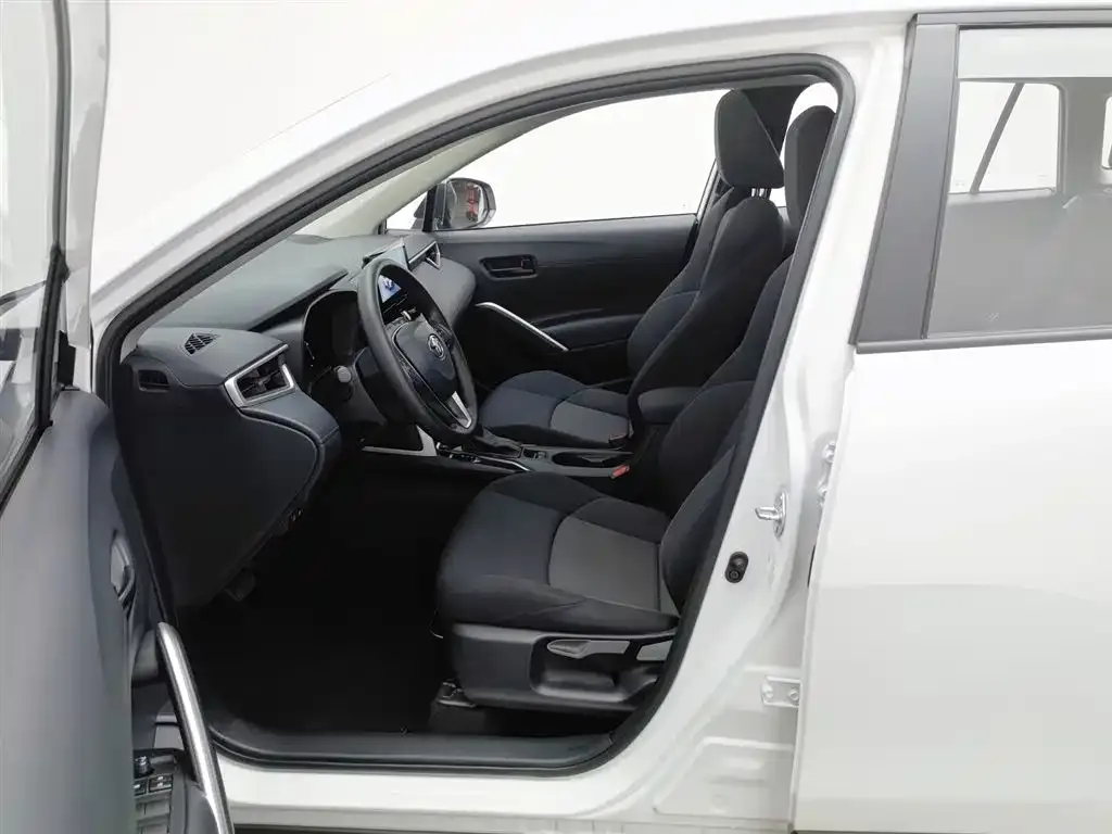 Toyota Frontlander 2024 из CN, фото 7