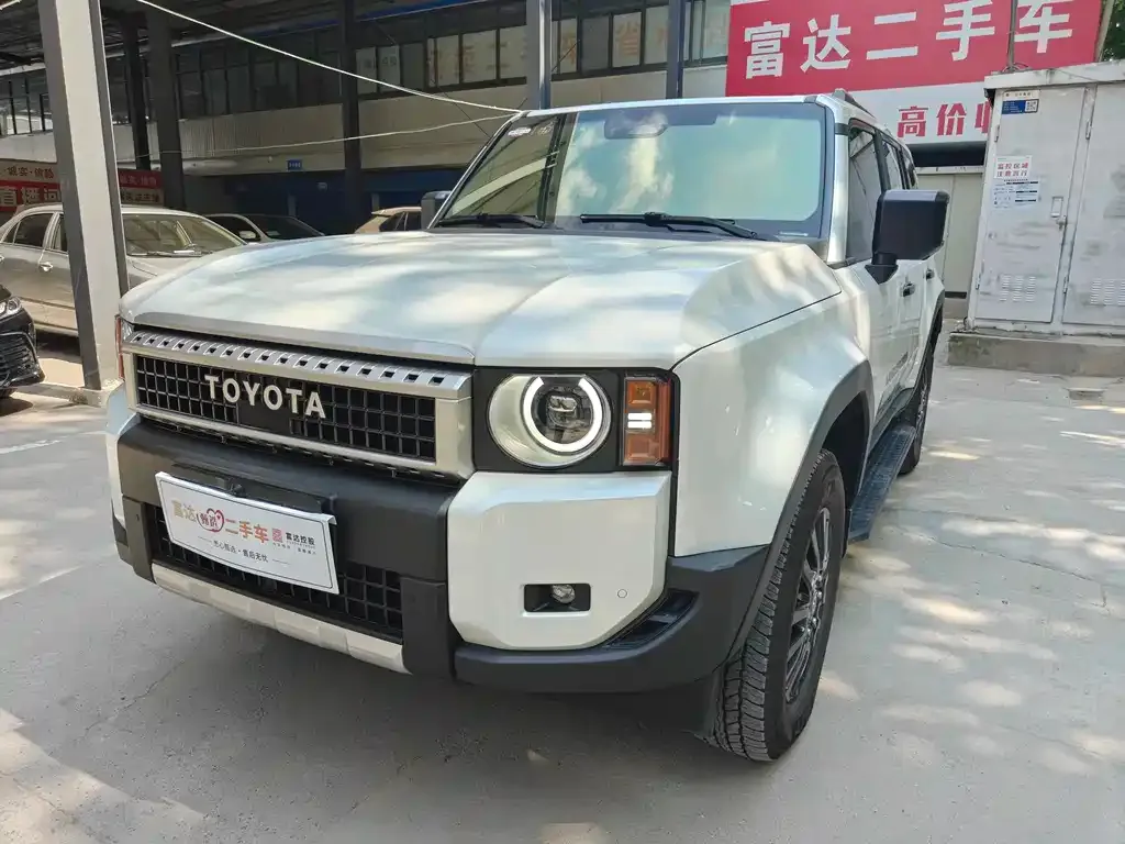 Toyota Prado