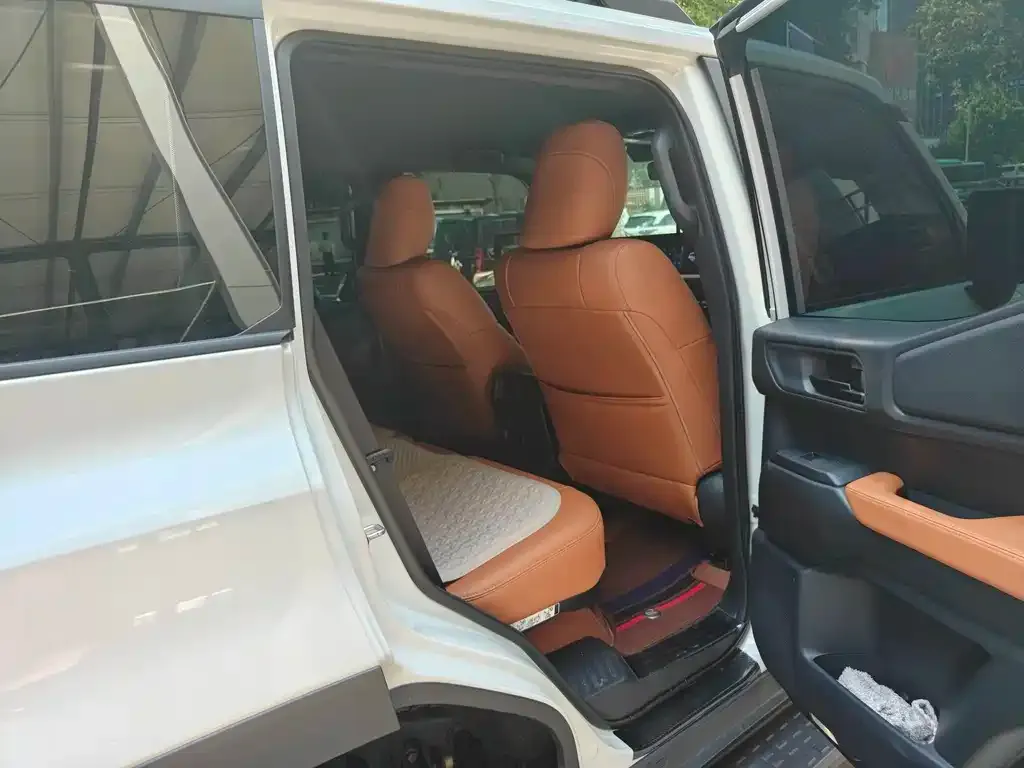 Toyota Prado 2025 из CN, фото 2