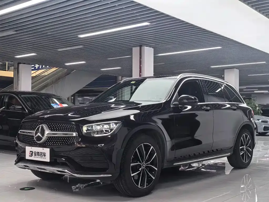 Mercedes-Benz GLC — фото 1