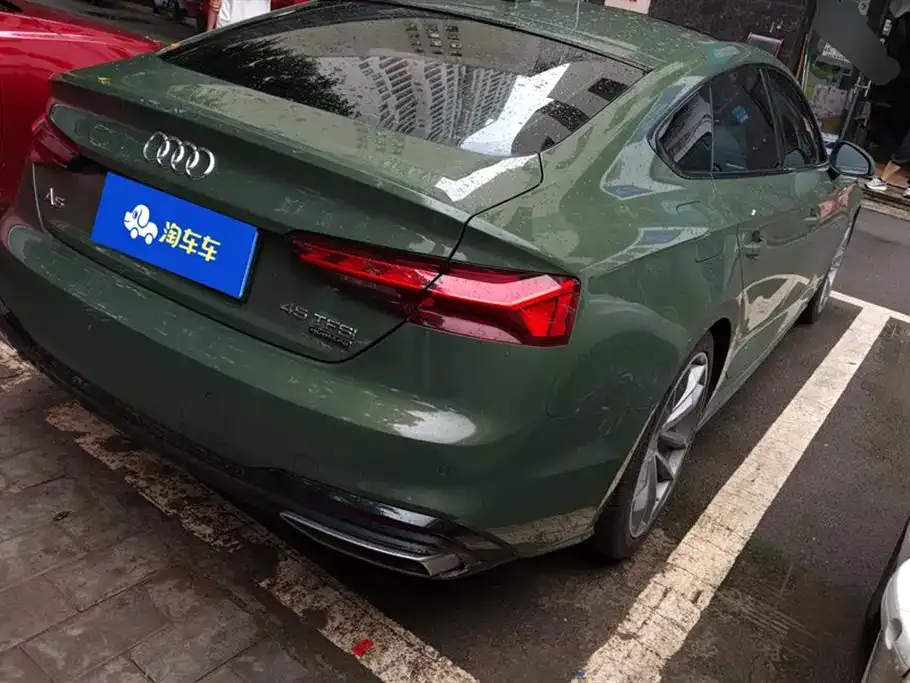 Audi A5 (Import) — фото 2