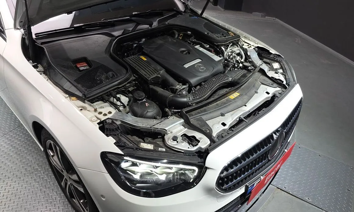 Mercedes-Benz E-Class 2023 из KR, фото 4