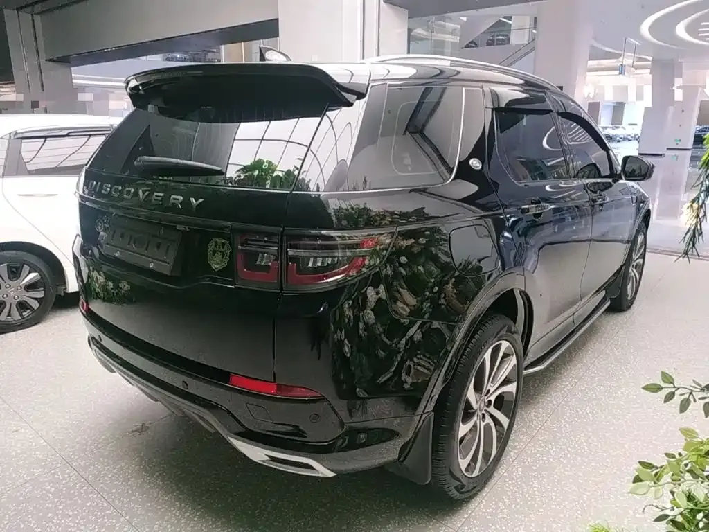 Land Rover Discovery Sport — фото 6