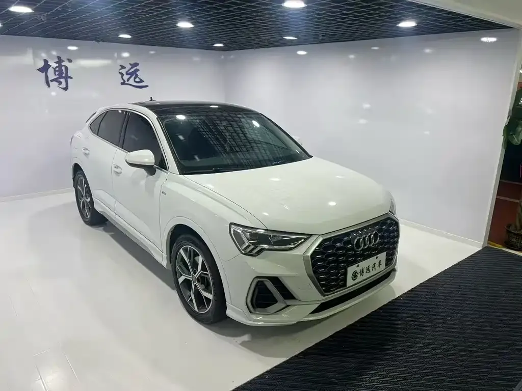 Audi Q3 Sportback — фото 6