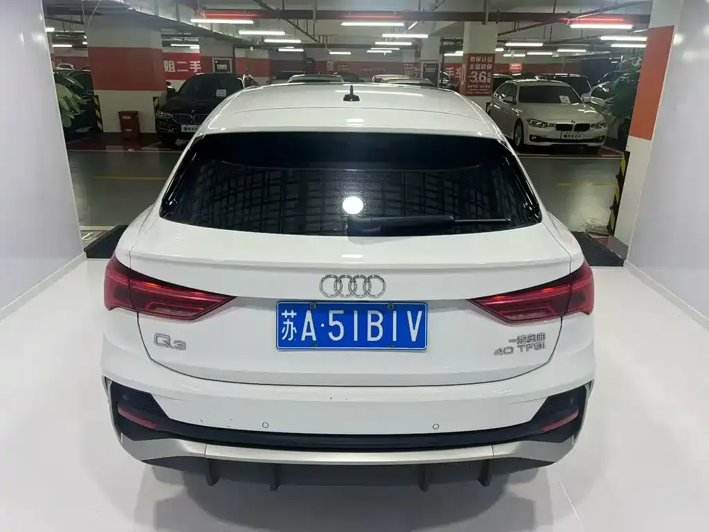 Audi Q3 Sportback — фото 9
