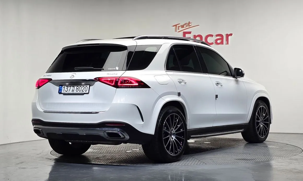 Mercedes-Benz GLE-Class — фото 8