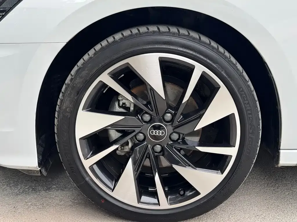 Audi A3 — фото 5