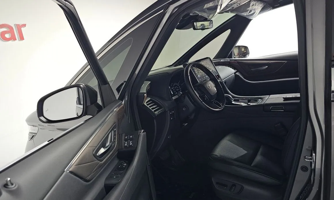 Toyota Alphard 2024 из KR, фото 5