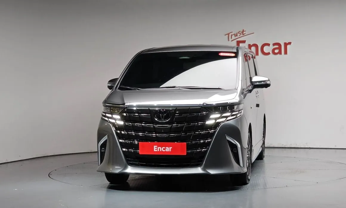 Toyota Alphard 2024 из KR, фото 7