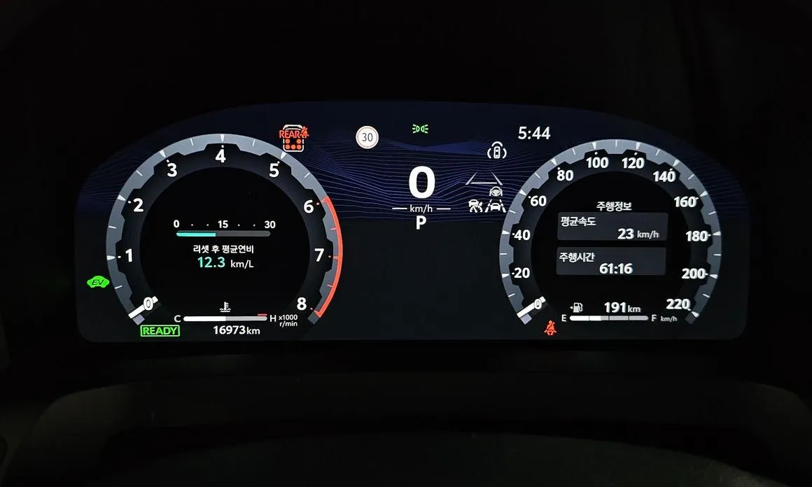 Toyota Alphard 2024 из KR, фото 2