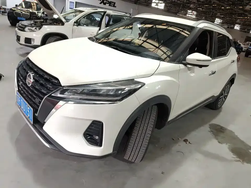 Nissan Kicks — фото 1