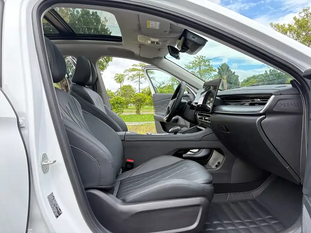 Chery Arrizo 8 PRO — фото 10