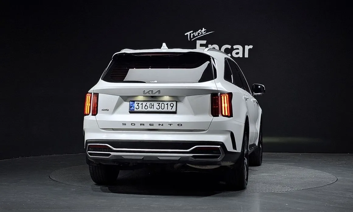 Kia Sorento — фото 3