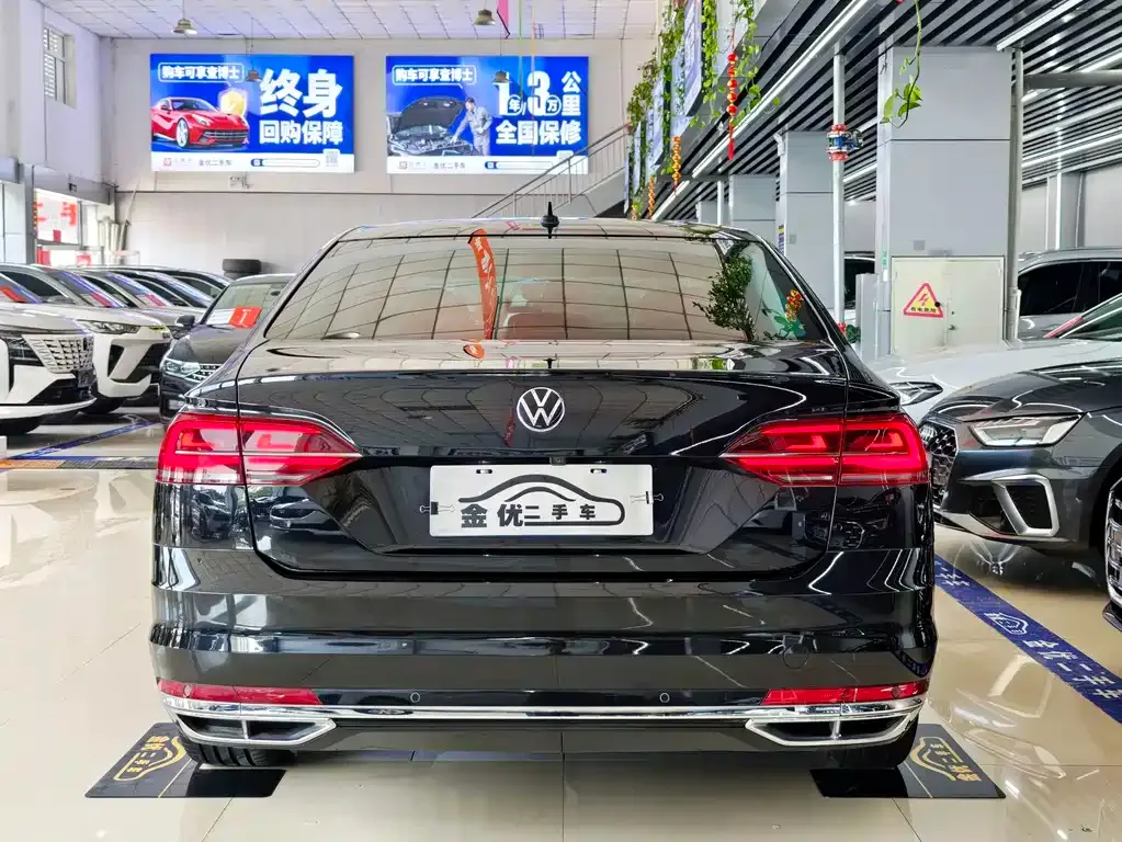Volkswagen Phideon — фото 9